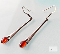 Vanhat Hopeakorvakorut Meripihkakivillä