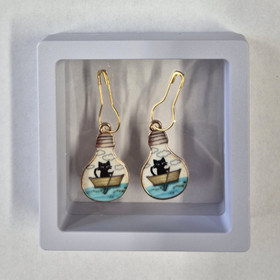 Kissa -silmukkamerkit lahjarasiassa