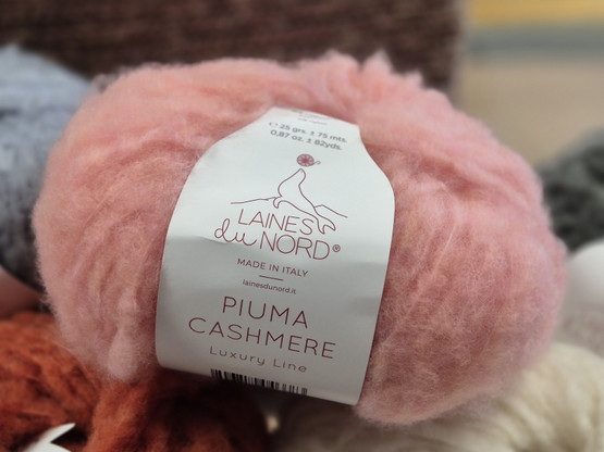 Laines Du Nord Piuma Cashmere Luxury Line