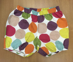 Pigeon pilkulliset kesäshortsit