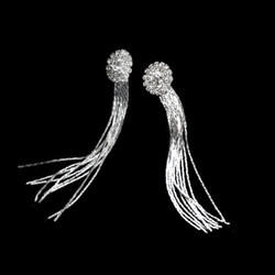 Kimaltelevat pitkät strassi korvakorut ketjuilla 8cm