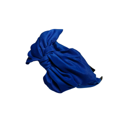 Leveä sininen rusettipanta