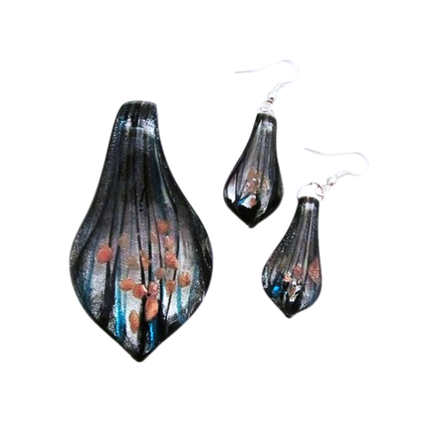 Musta hopeanhohtoinen pisara lasikaulakoru ja lasikorvakorut