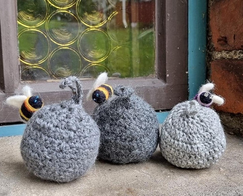 Valeampiaispesä, iso