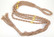 Beige vaaleilla puuhelmillä 107cm