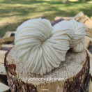 Päivillanka Muhku (80m/100g) Kotimainen, pehmeä ja paksu hahtuvalanka 