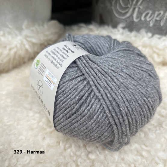 Austerman Merino 105 EXP - 100 % merinovilla (superfine) (50g / 150 m)
