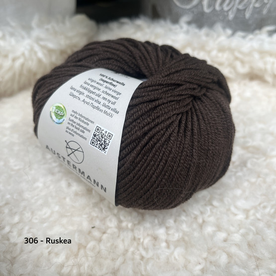 Austerman Merino 105 EXP - 100 % merinovilla (superfine) (50g / 150 m)