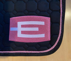 Equiline Octagon E-logo Glitter satulahuopa, este/yleis, eri värejä