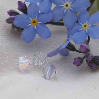 Swarovski 4 mm bicone kirkas ab