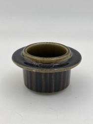 Kosmos egg cup