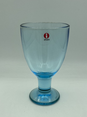 Verna wine glass 22cl, light blue