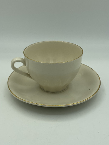 Arabia kahvikuppi valkoinen ja kulta