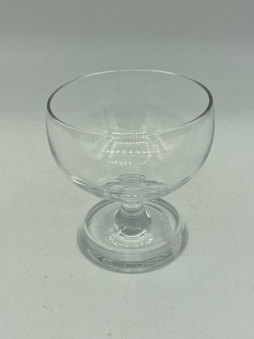 Seitsemän aurinkoa snapsilasi 5cl