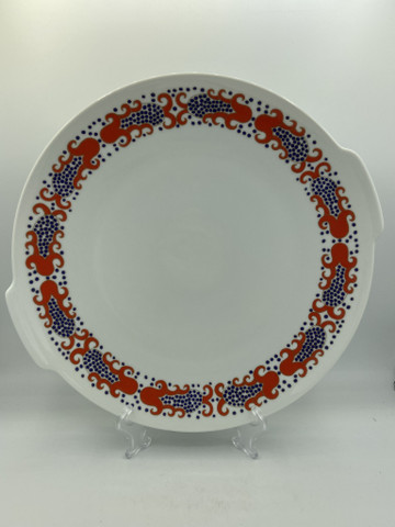 Esmeralda tarjoilulautanen