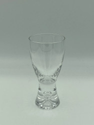 Tapio strong wine glass 8cl
