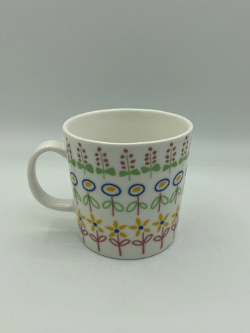 Kukka muki, monivärinen