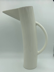 Storybirds pitcher Oliver, white