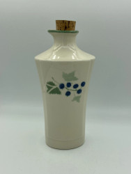 Pentik currant bottle