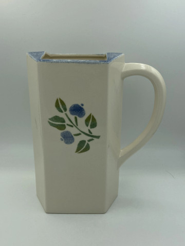 Pentik milk jug