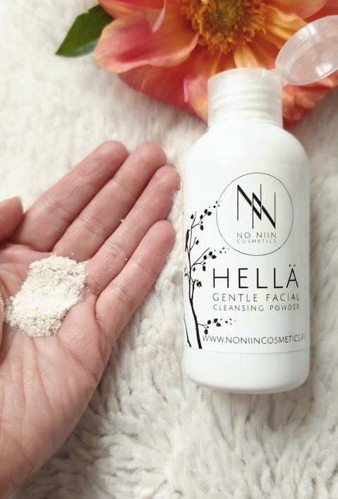 HELLÄ – Gentle Foaming Cleansing Powder