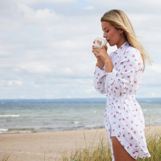 Beach House Company Kimono Cherry 