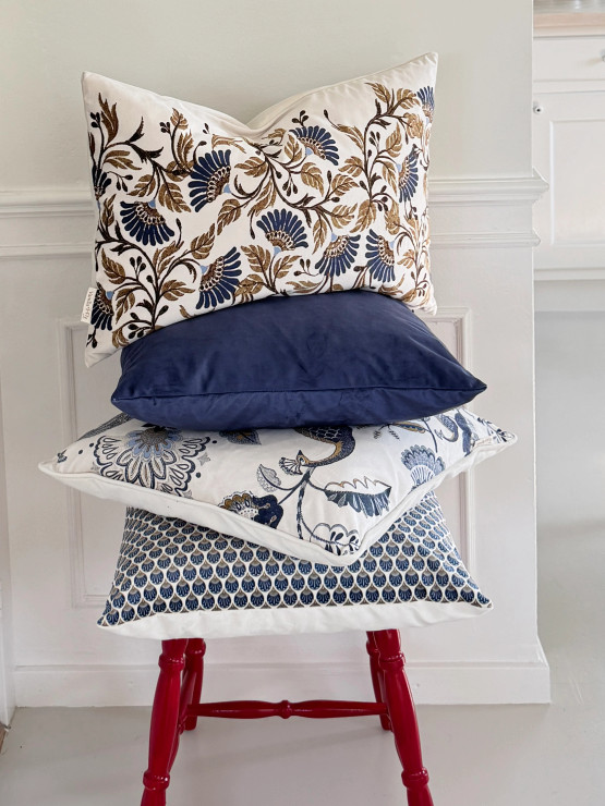 Vanilla Fly Blue horizon  samettityynynpäällinen 50x50