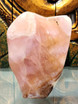 Pinkki aragoniitti freeform 120/82/35 mm