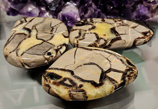 Septaria 90-110 mm vapaamuotoisesti hiottu 