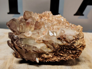 Hematoidikvartsi klusteri 120/110/60 mm