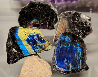 Spektroliitti Raaka/Kiillotettu S-koko