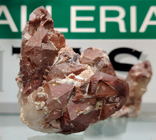 Hematoidikvartsi klusteri 90-100 mm