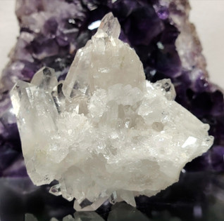 Vuorikristalli klusteri 110/110/80 mm A-laatu