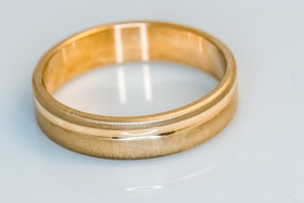 4mm FL uramatta kihlasormus, koot 20-22