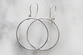 Lankarengas-korvakorut