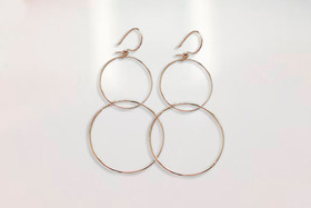 Rengas Koukkukorvakorut