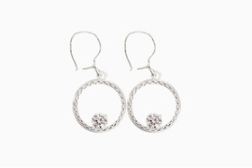 Hopeiset rengaskorvakorut