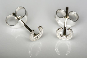 Hevosenkenkäkorvakorut