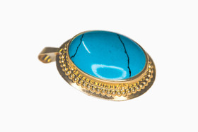 Turkoosiriipus / rintaneula