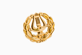 Rintalyyra, tukirenkaalla 