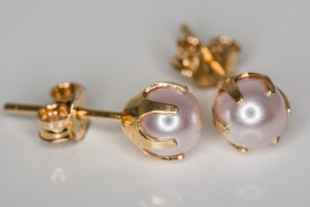 5mm Helmiäiskorvakorut