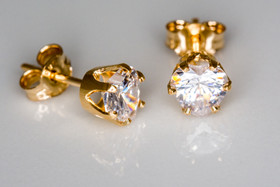 Sydänkivikorvakorut