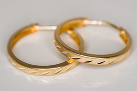 Rengaskorvakorut Ø15mm, timanttileikattu flakka