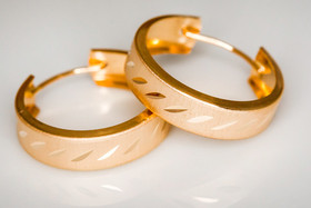 Rengaskorvakorut Ø15mm, timanttileikattu flakka