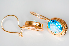 Viistekivikorvakorut