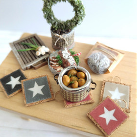 Nukkekodin Pannunalunen - Tähti (eri värejä)