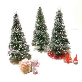 Nukkekodin Joulukuusi 13 cm - Mustahopea