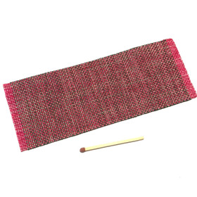 Nukkekodin matto - Vaaleanpunainen