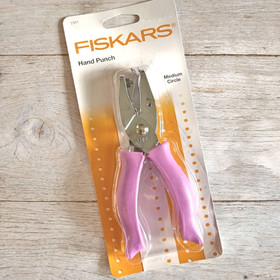 Fiskars Pihtirei'itin - Ympyrä 0,31 cm (1/8 inch)
