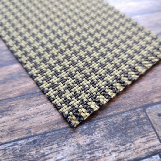 Nukkekodin matto - Kukonaskel Vaalea oliivinvihreä 6,3 x 13,5 cm